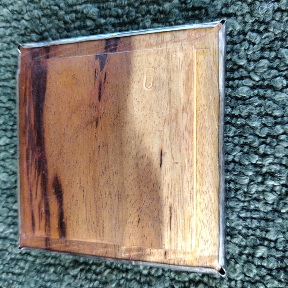 Antique Peruvian Cloth Encased Wooden Box - Picture 7 of 16